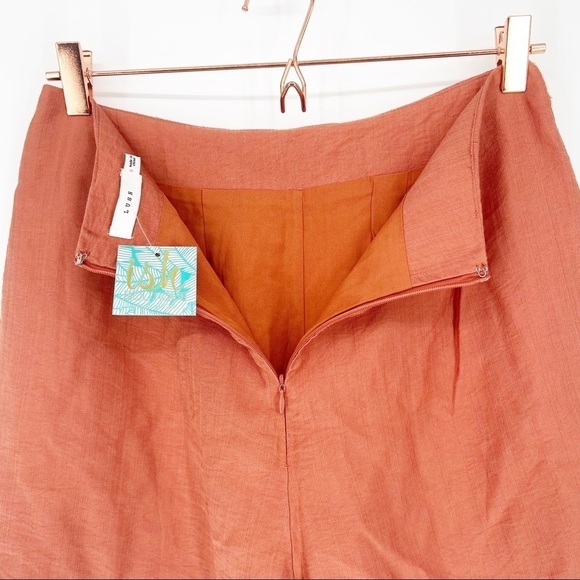Lush Terracotta Shortie Shorts Size Medium NWT - Picture 3 of 4